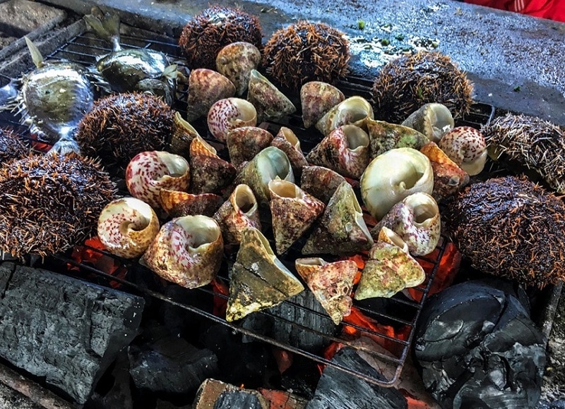 Ăn gì ở vịnh Vĩnh Hy? Du lịch vịnh Vĩnh Hy để thưởng thức nhiều loại hải sản hấp dẫn