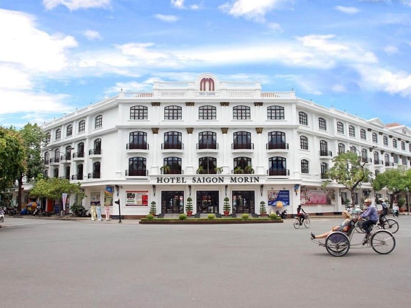 Khách sạn cao cấp, sang trọng gần sông Hương 