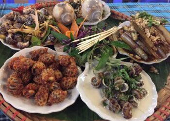 1 triệu đồng 3 đĩa hải sản có "chặt chém" không?