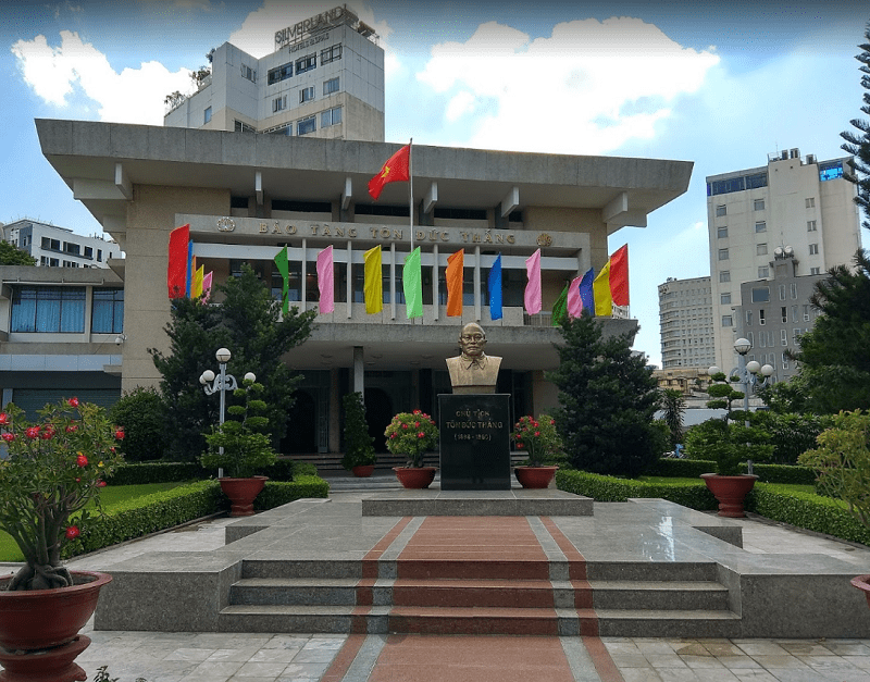 Những điểm tham quan ở Sài Gòn. Bảo tàng Tôn Đức Thắng