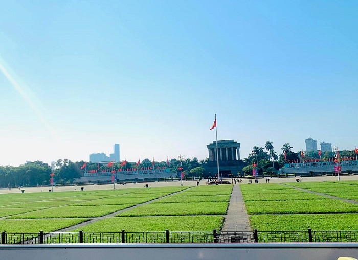 Địa điểm du lịch tại Hà Nội, quảng trường Ba Đình