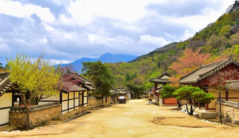 Địa điểm du lịch đẹp ở Hàn Quốc. Mungyeong