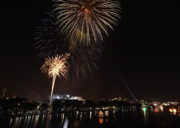 Địa điểm đón giao thừa ở Hà Nội. Các địa điểm đón giao thừa đẹp ở Hà Nội