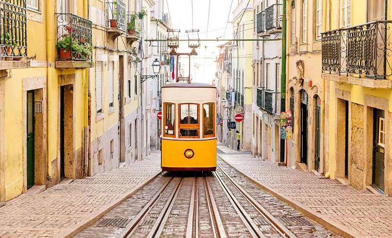 Kinh nghiệm du lịch Lisbon Bồ Đào Nha tự túc, giá rẻ. Phương tiện đi du lịch Lisbon