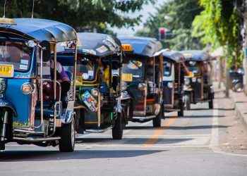 9 phương tiện đi lại giá rẻ khi du lịch Bangkok, Thái Lan