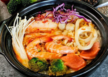 Địa chỉ ăn mì cay 7 cấp độ ở Hà Nội, có giá bán và review