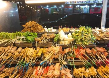 Món ăn vặt ở Kuala Lumpur. Món ăn dân dã ở Kuala Lumpur