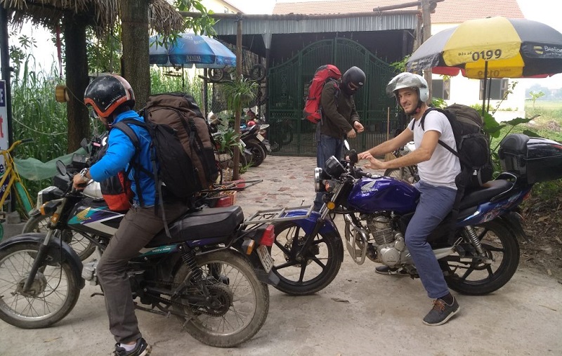 Review du lịch Ninh Bình. Phương tiện di chuyển ở Ninh Bình, thuê xe máy