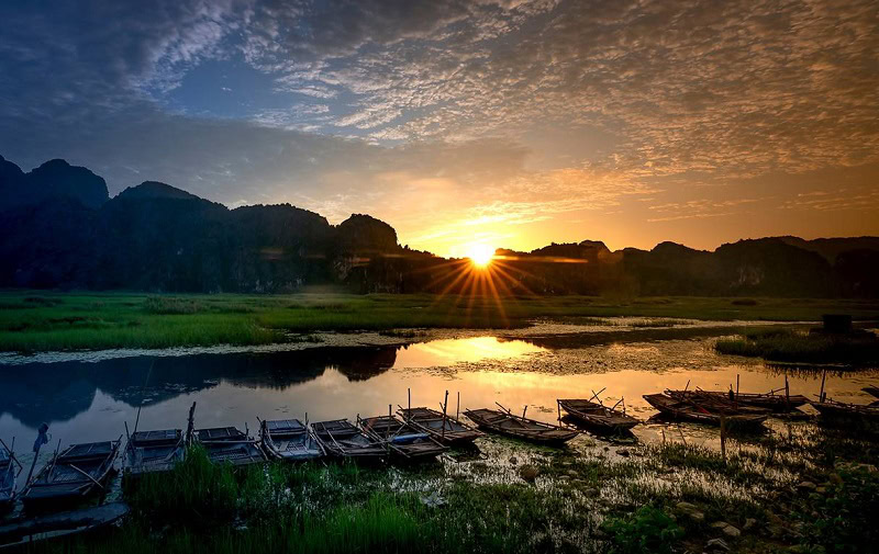 Review du lịch Ninh Bình. Địa điểm tham quan, vui chơi đẹp. Đầm Vân Long