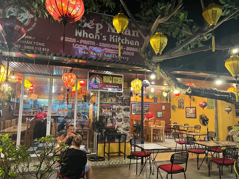 Quán ăn tối ở Hội AN. Quán ăn tối nổi tiếng ở Hội An