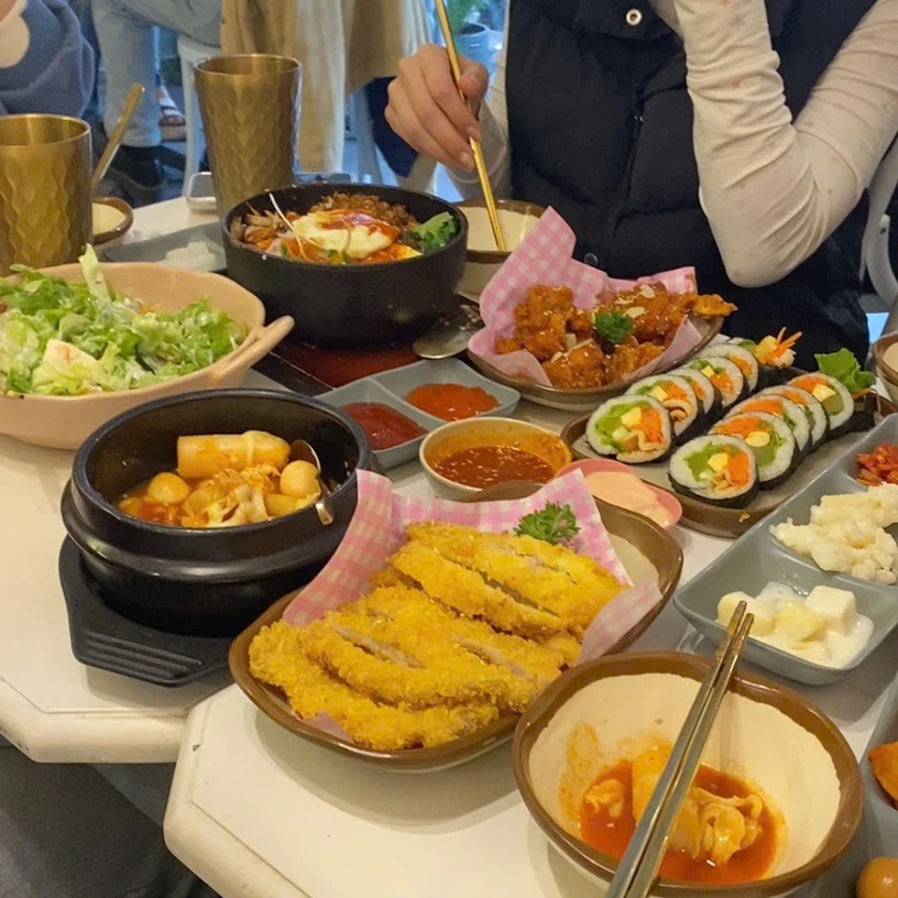 Quán ăn Hàn Quốc ở Hà Nội. Quán ăn Hàn Quốc nổi tiếng ở Hà Nội