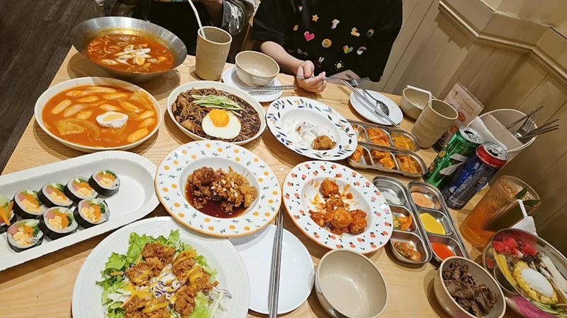 Quán ăn Hàn Quốc ở Hà Nội. Quán ăn Hàn Quốc nổi tiếng ở Hà Nội