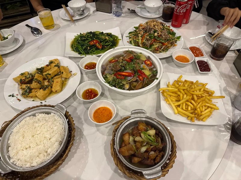 Quán ăn ngon ở Hòn Gai Quảng Ninh. Ăn quán nào ngon ở Hòn Gai Quảng Ninh