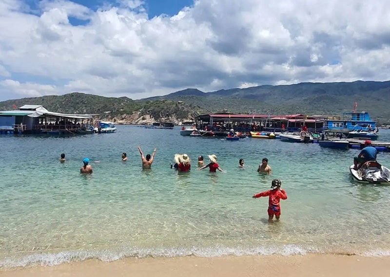 Địa điểm du lịch gần Nha Trang. Du lịch gần Nha Trang nên đi đâu chơi
