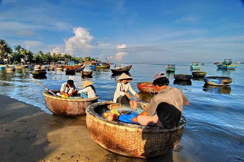 Địa điểm du lịch gần Nha Trang. Du lịch gần Nha Trang nên đi đâu chơi
