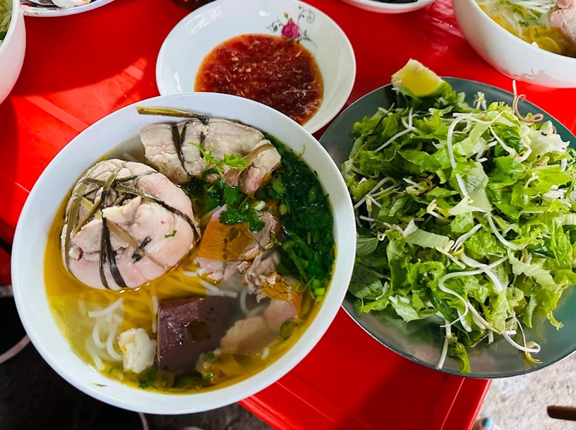 Quán bún ở Quy Nhơn. Ăn bún Quy Nhơn quán nào ngon