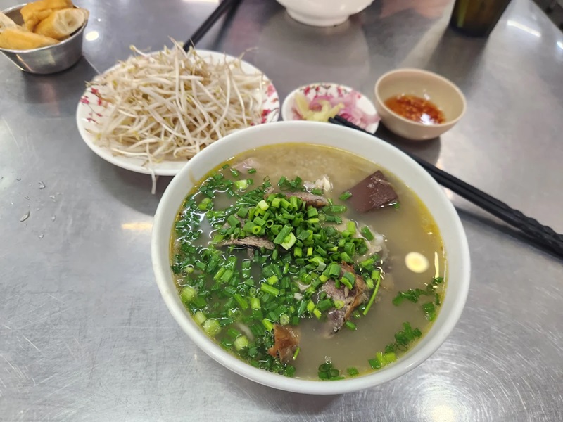 Quán cháo lòng ở Sài Gòn Ăn cháo lòng quán nào ngon ở Sài Gòn