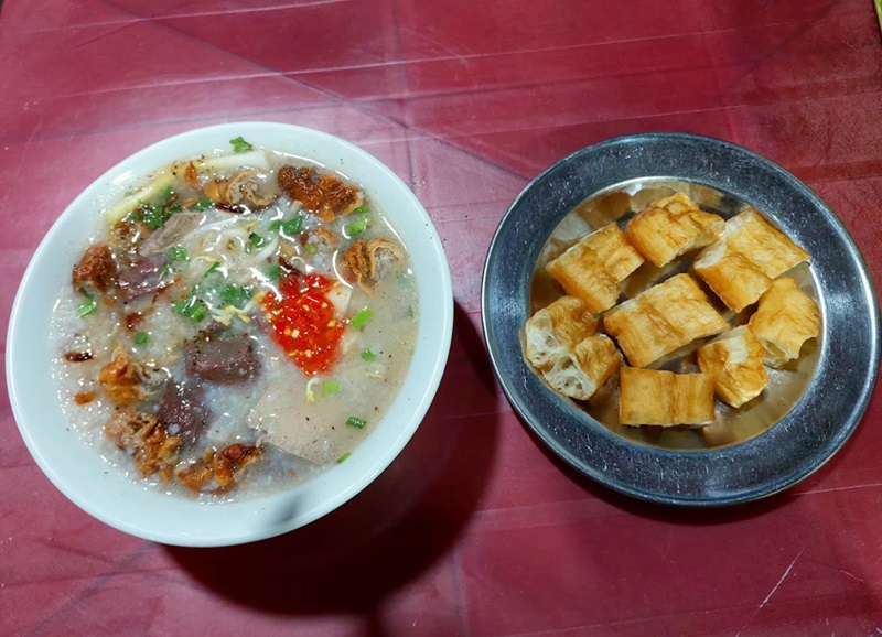 Quán cháo lòng ở Sài GÒn. Quán cháo lòng giá rẻ ở Sài Gòn