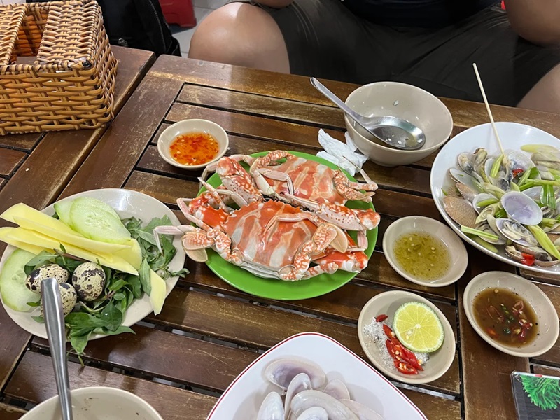 Địa chỉ ăn hải sản ngon ở Quy Nhơn. Quán hải sản ngon ở Quy Nhơn