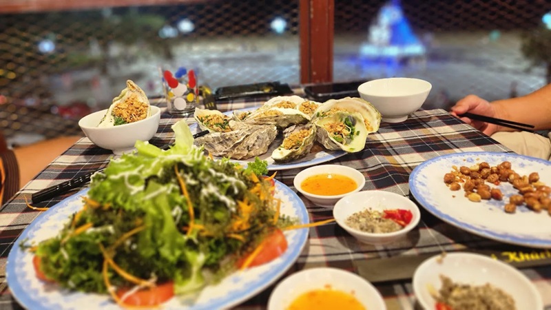 Quán hải sản ở Quy Nhơn. Quán hải sản nổi tiếng ở Quy Nhơn
